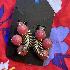 Vintage 1960/1970s earrings